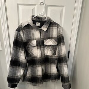 Men’s Zara Black and White Flannel Jacket